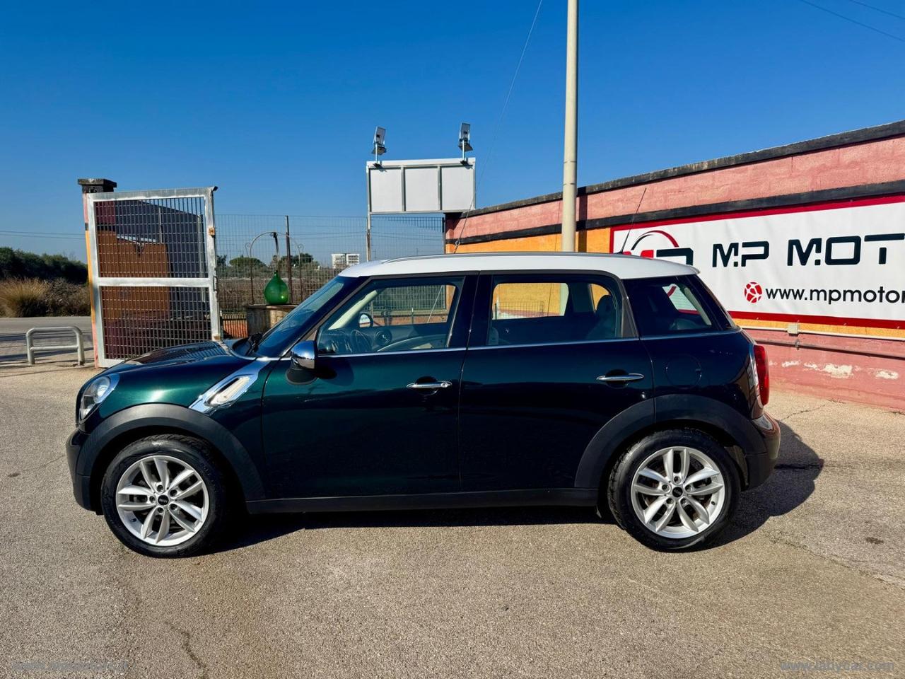 MINI COOPER D COUNTRYMAN 2.0 AUTOMATICA