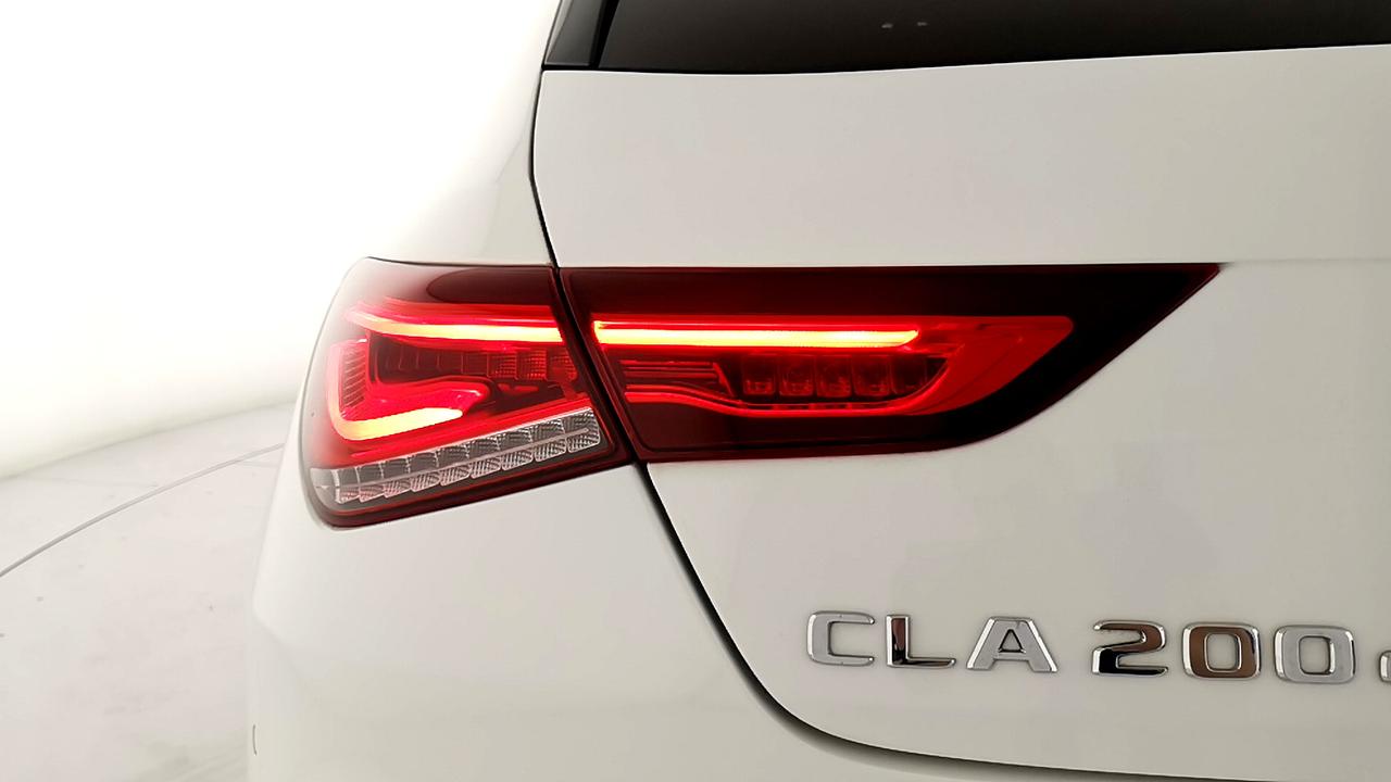 Mercedes-Benz CLA Sh.Brake - X118 - CLA Shooting Brake 200 d Premium auto