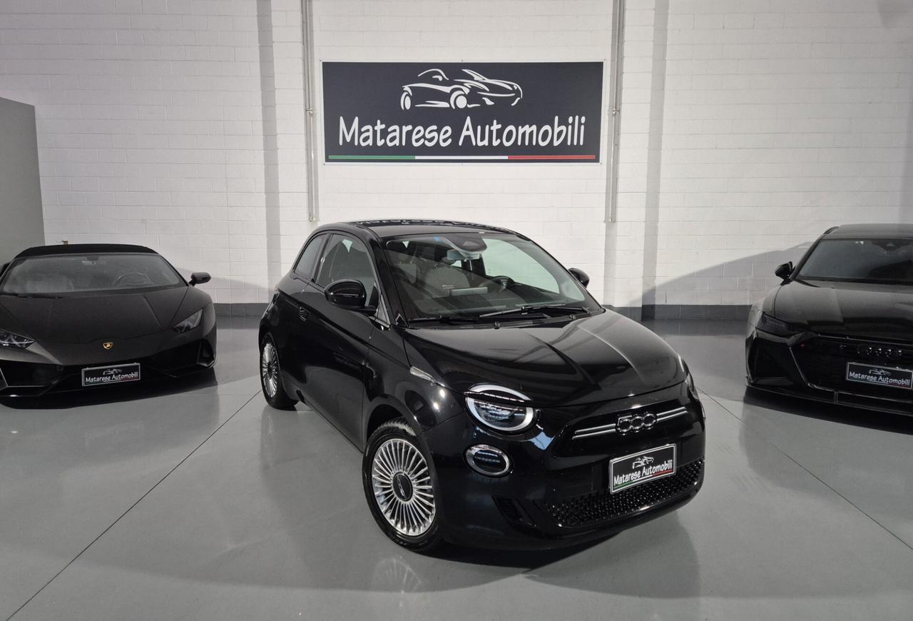 Fiat 500e FULL ELETTRIC Sensori ADAS Navi OK Neopatentati