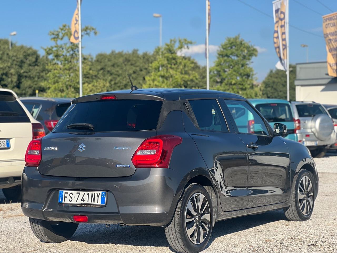 Suzuki Swift 1.2 Hybrid Top