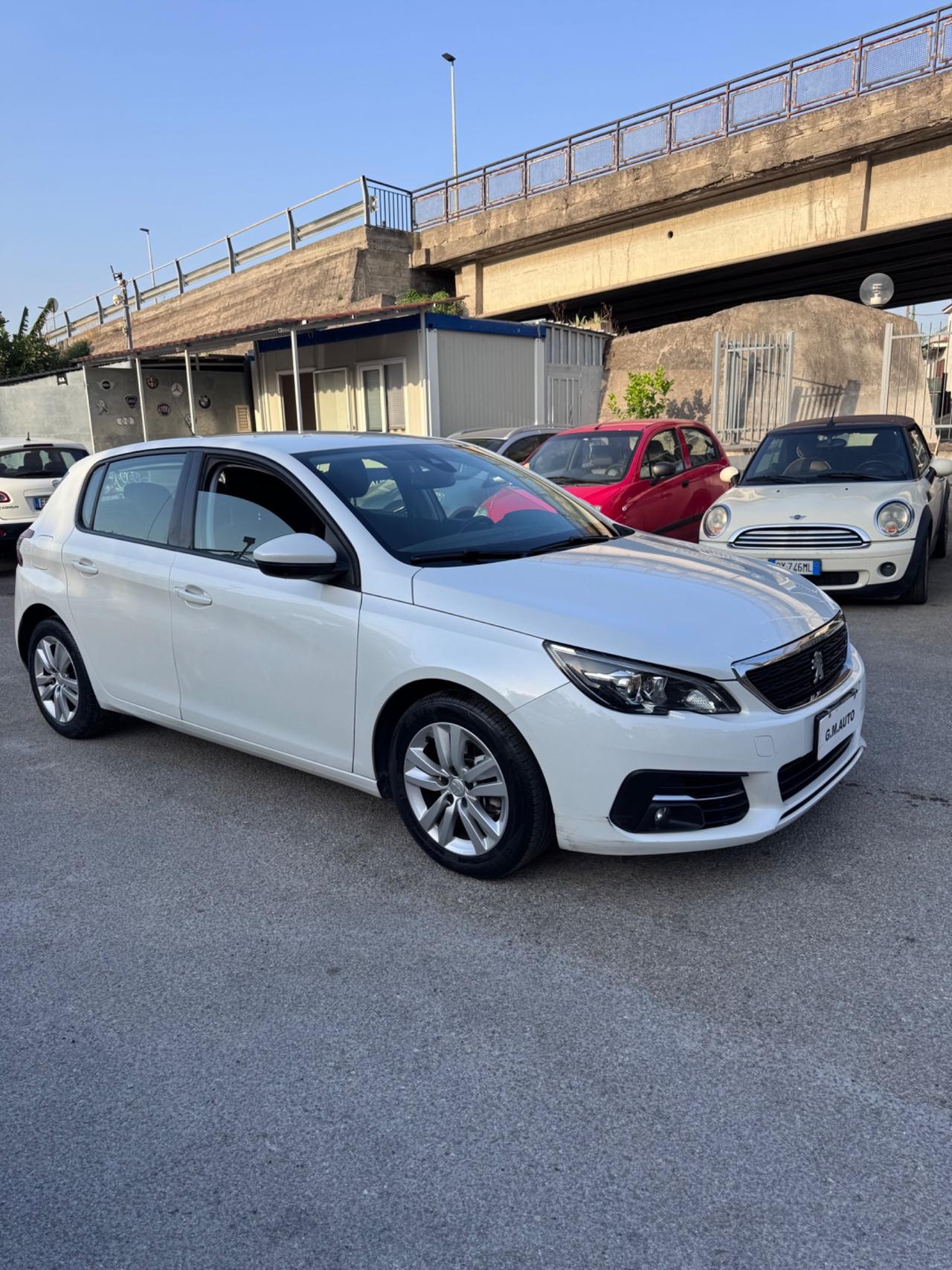 Peugeot 308 BlueHDi automatica 2019