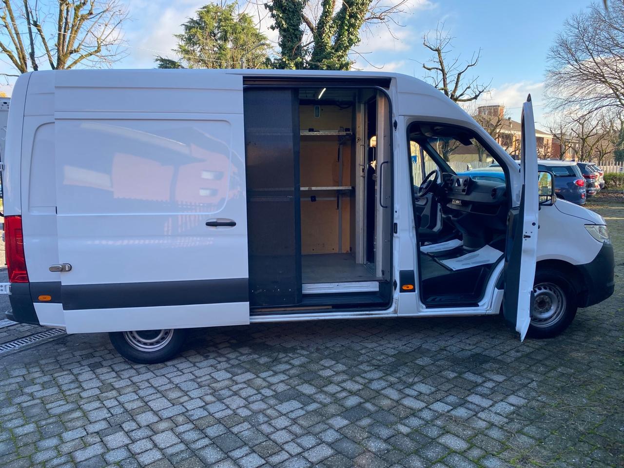 Mercedes Benz Sprinter 311 Cdi Furgonato L2 H2 RWD