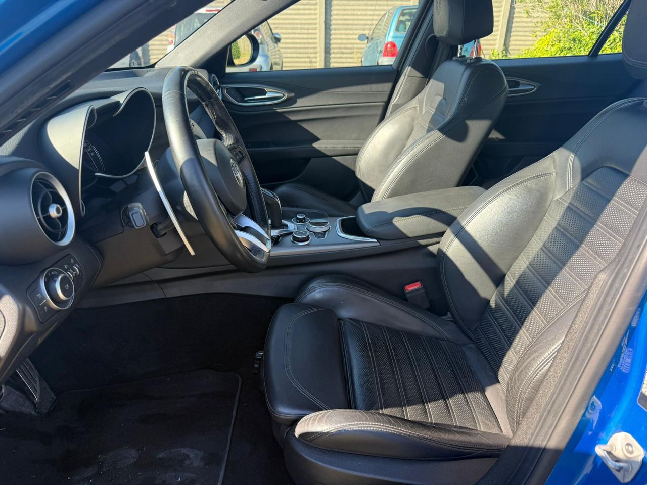 Alfa Romeo Giulia 2.2 210 CV AT8 AWD Q4 Veloce