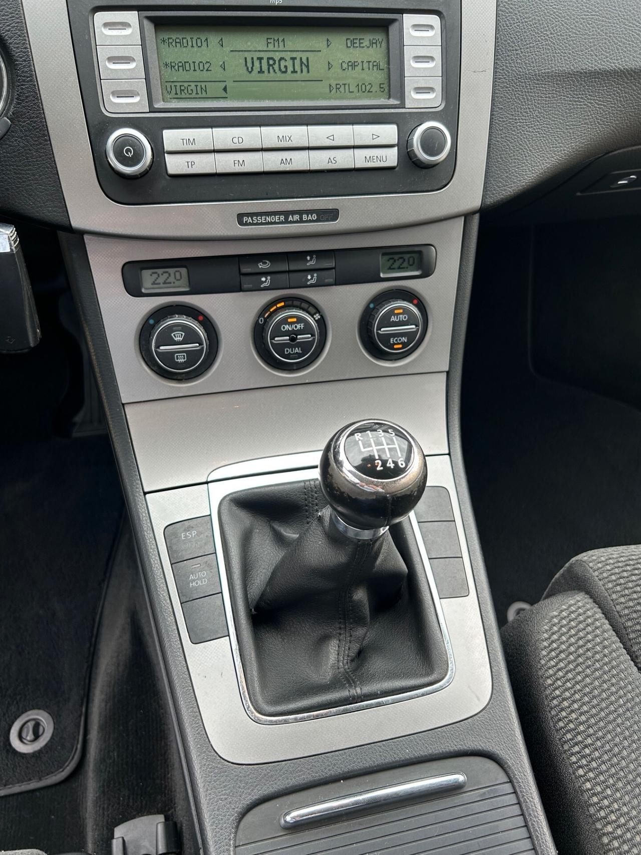 Volkswagen Passat Variant 2.0 tdi Comfortline dpf