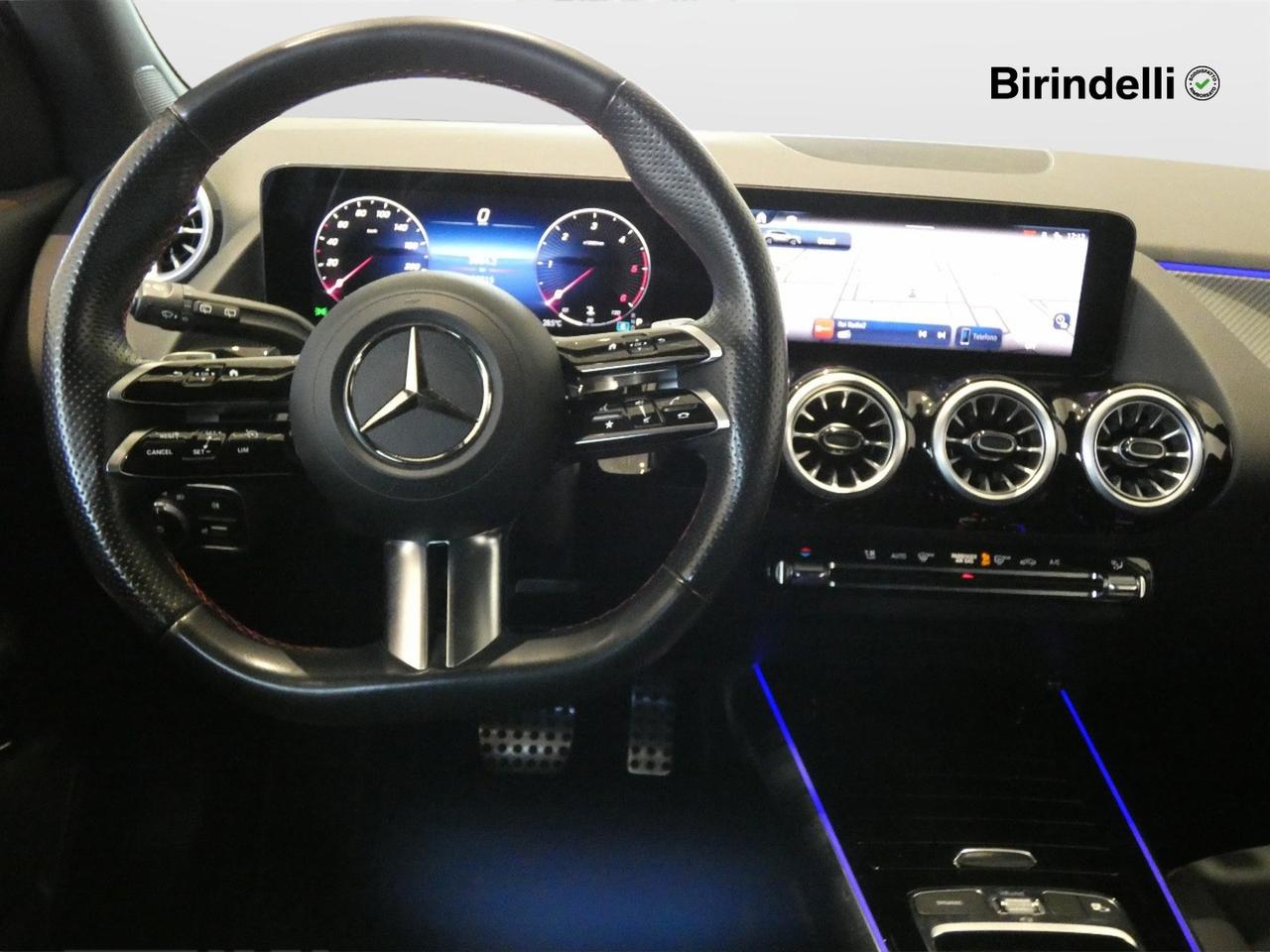 Mercedes-Benz GLA (H247) - GLA 200 d Automatic AMG Line Premium