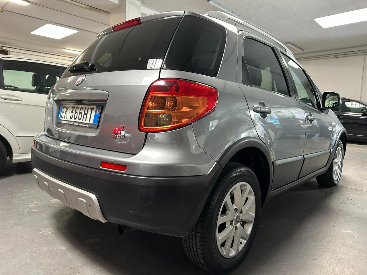 Fiat Sedici 2.0 MJT 16V DPF 4x4 Emotion