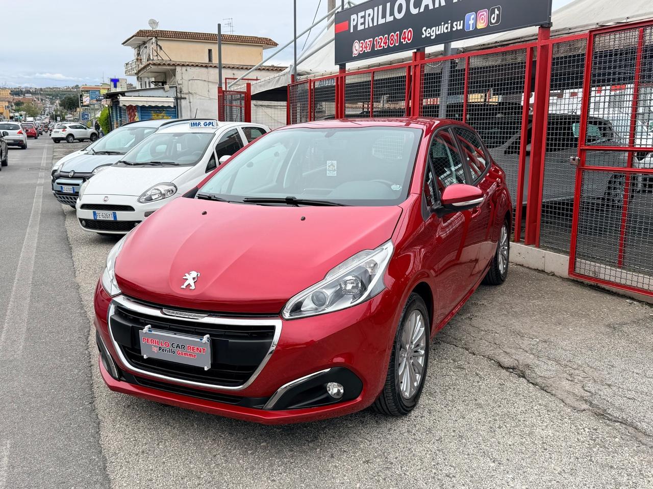 Peugeot 208 PureTech 82 5 porte Allure