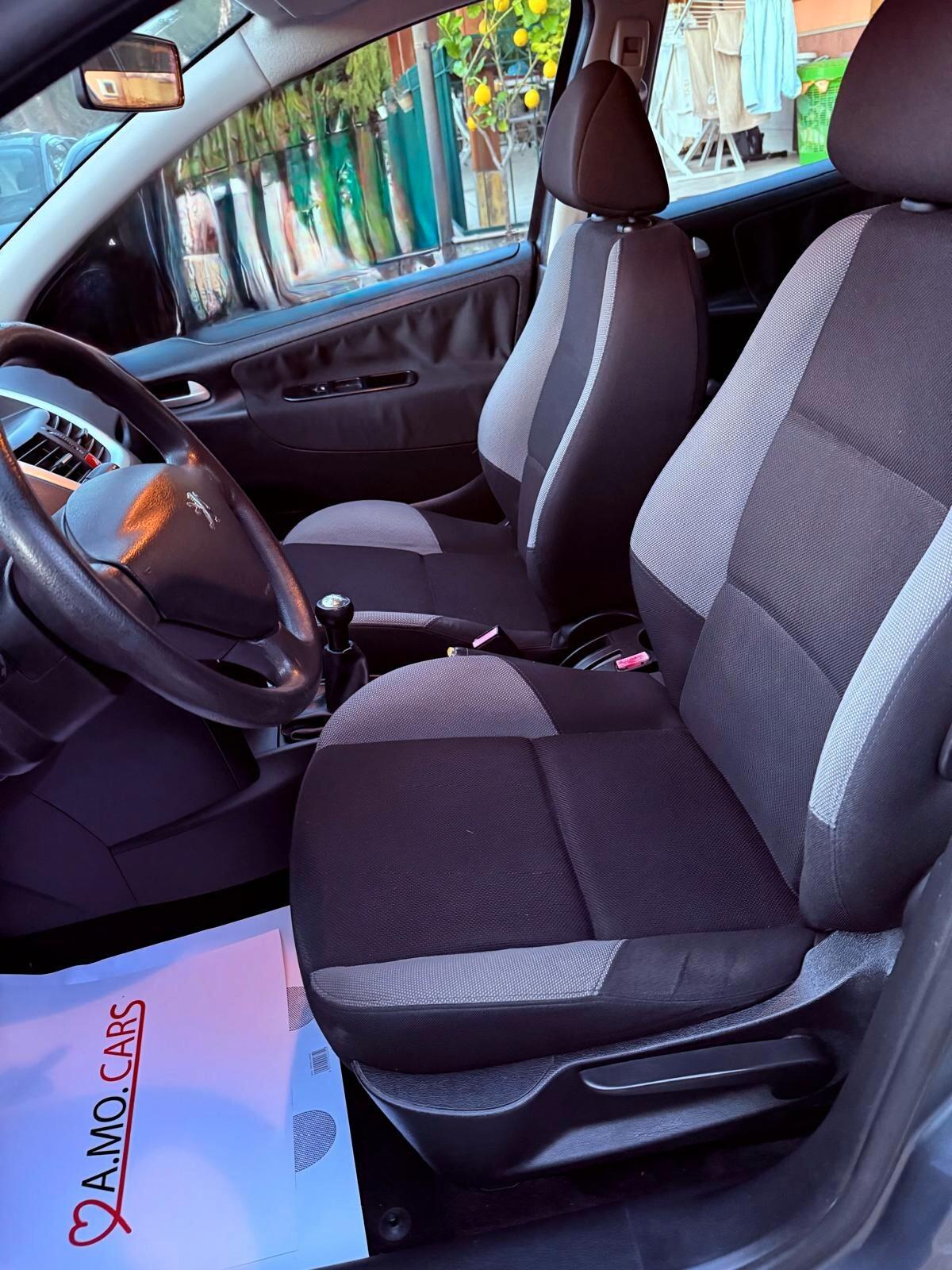 Peugeot 207 1.4 8V 75CV 5p. COME NUOVA