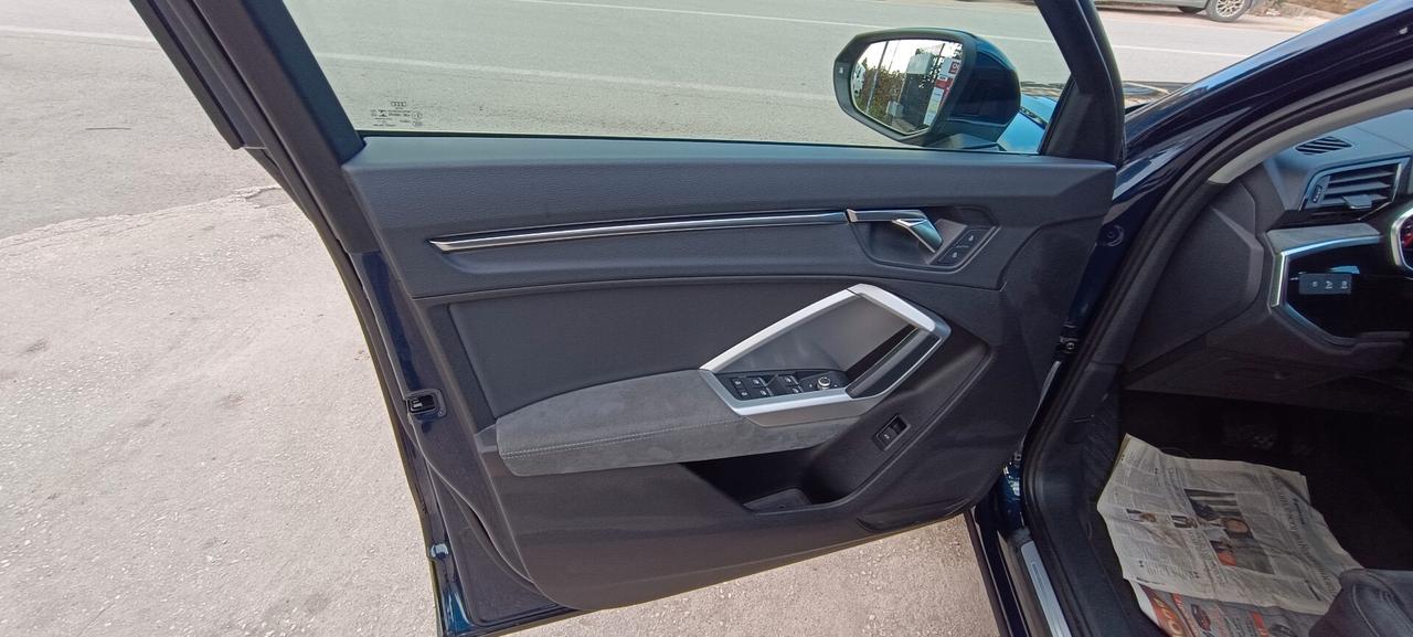 Audi Q3 40 TDI quattro S tronic DESIGN LUXE 190CV