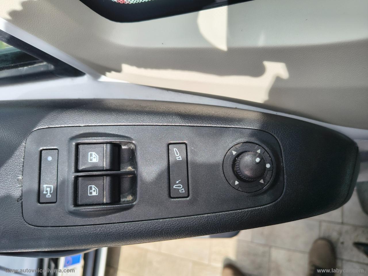 Movano 33 BlueHDi 140 PC-TN Furgone