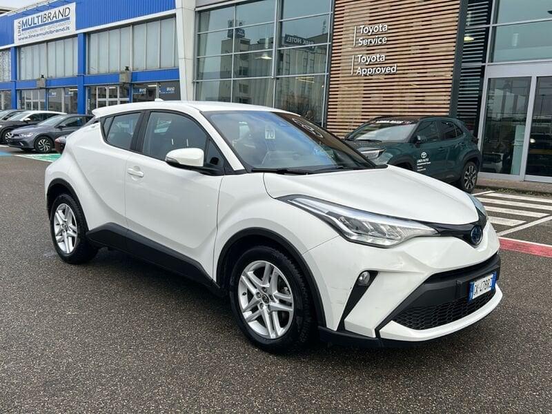 Toyota C-HR C-HR 1.8 Hybrid E-CVT Active