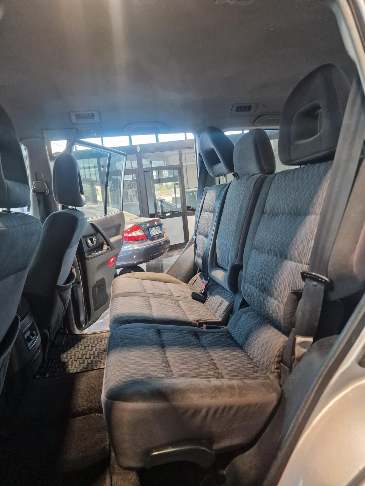 Mitsubishi Pajero 3.2 16V DI-D 5p. GLX 7 posti