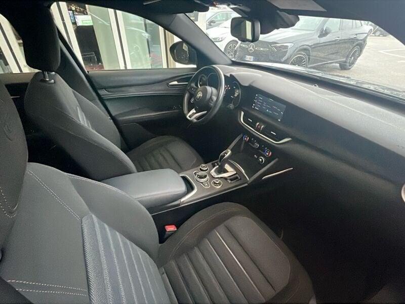 Alfa Romeo Stelvio 2.2 Turbodiesel 160 CV AT8 RWD Super Business