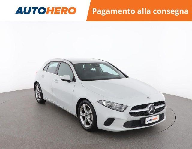 MERCEDES-BENZ A 180 d Automatic Business