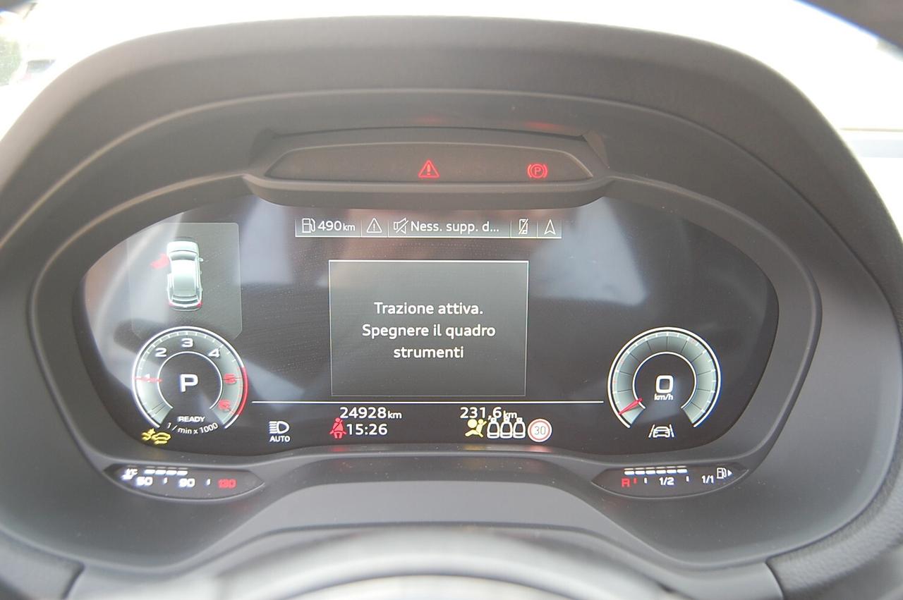 Audi Q2 35 TDI S tronic Identity Black