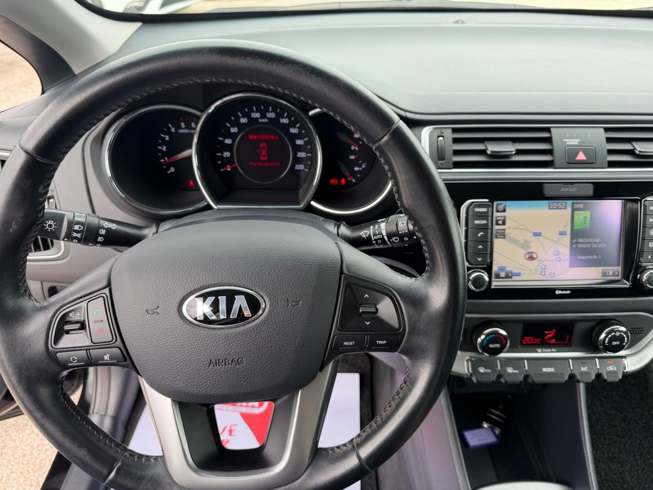 KIA RIO 1.4 CRDI 90CV COOL FUL LED NAVI RETRO MY16