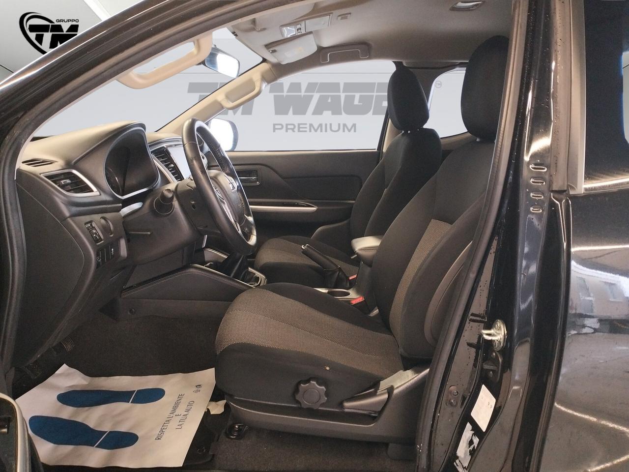 Mitsubishi L200 d.cab 2.3d Hurricane 4wd 150cv - 4x4 IVA ESCLUSA