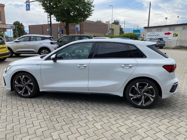 Audi A3 Sportback 35 2.0 tdi S line s-tronic matrix solo 37000km