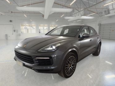 PORSCHE CAYENNE 3.0 V6 E-Hybrid Autom. COUPE