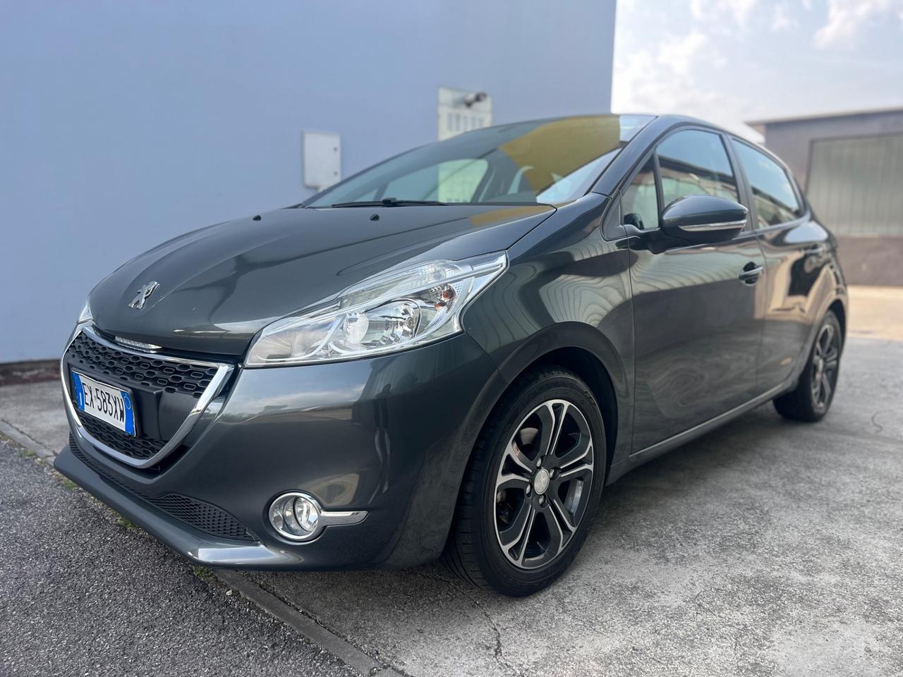 Peugeot 208 PEUGEOT 208 1.2 BENZ PER NEOP - GARANZIA 12 MESI