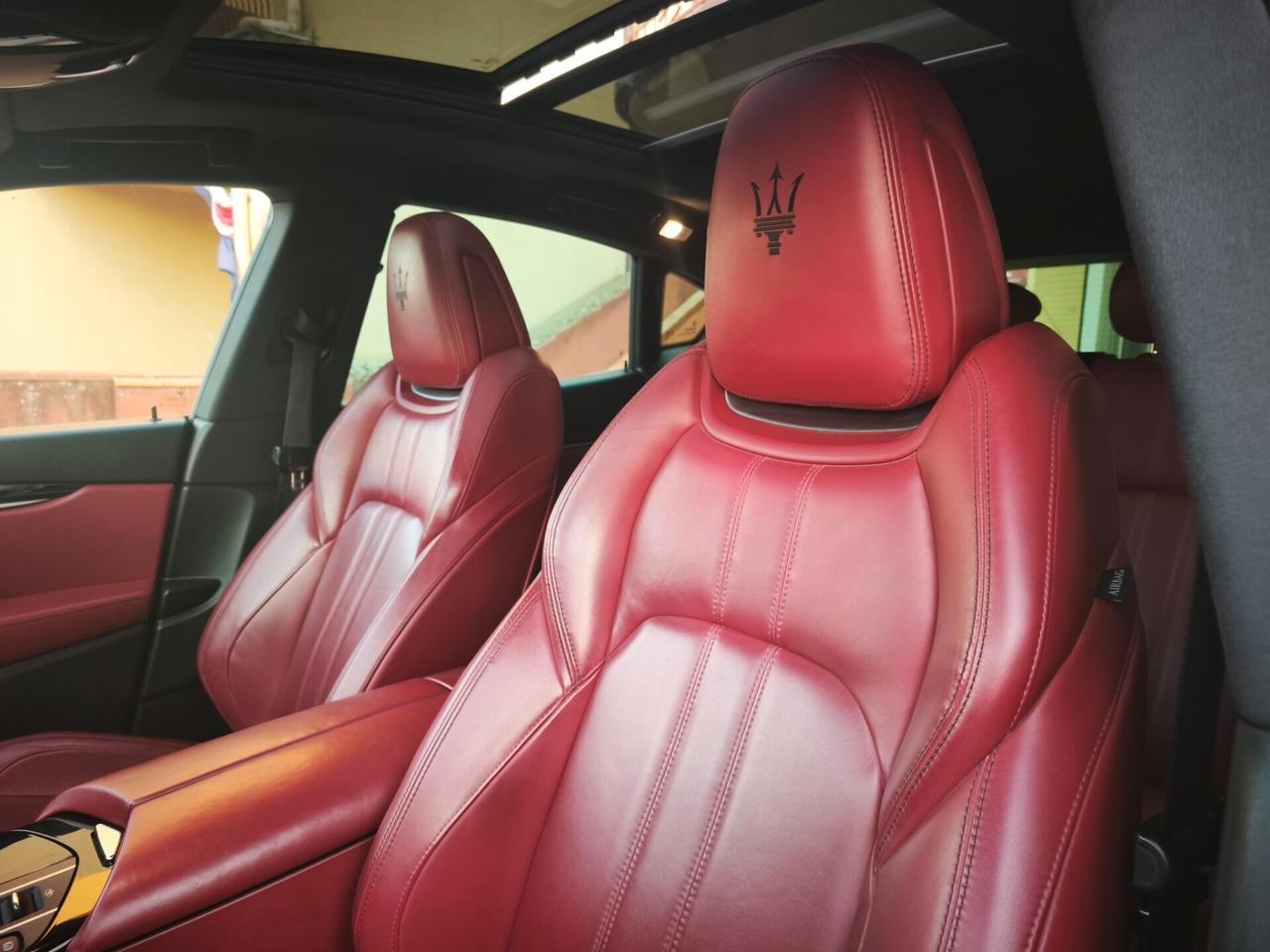 Maserati Levante SQ4 V6 430 CV TETTO