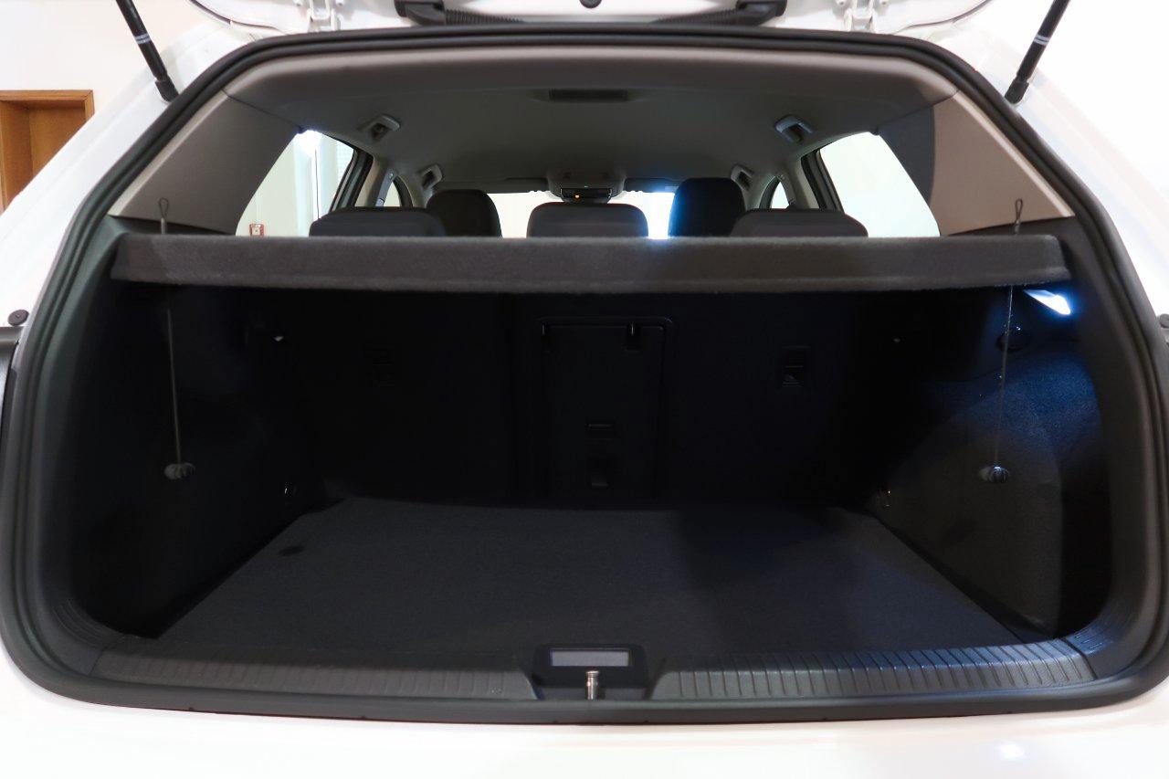 Volkswagen Golf 1.5 etsi evo Life 130cv dsg