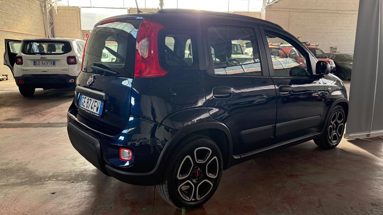 Fiat Panda 1.0 FireFly S&S Hybrid Sport