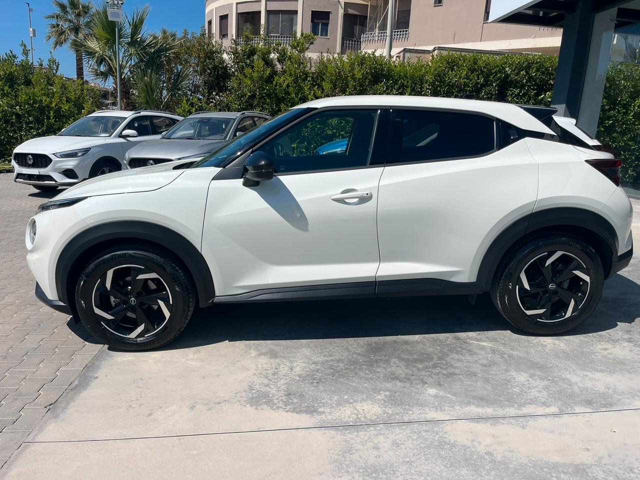 Nissan Juke 1.0 DIG-T 114 CV N-Connecta