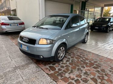 Audi A2 1.6 (12 RATE)