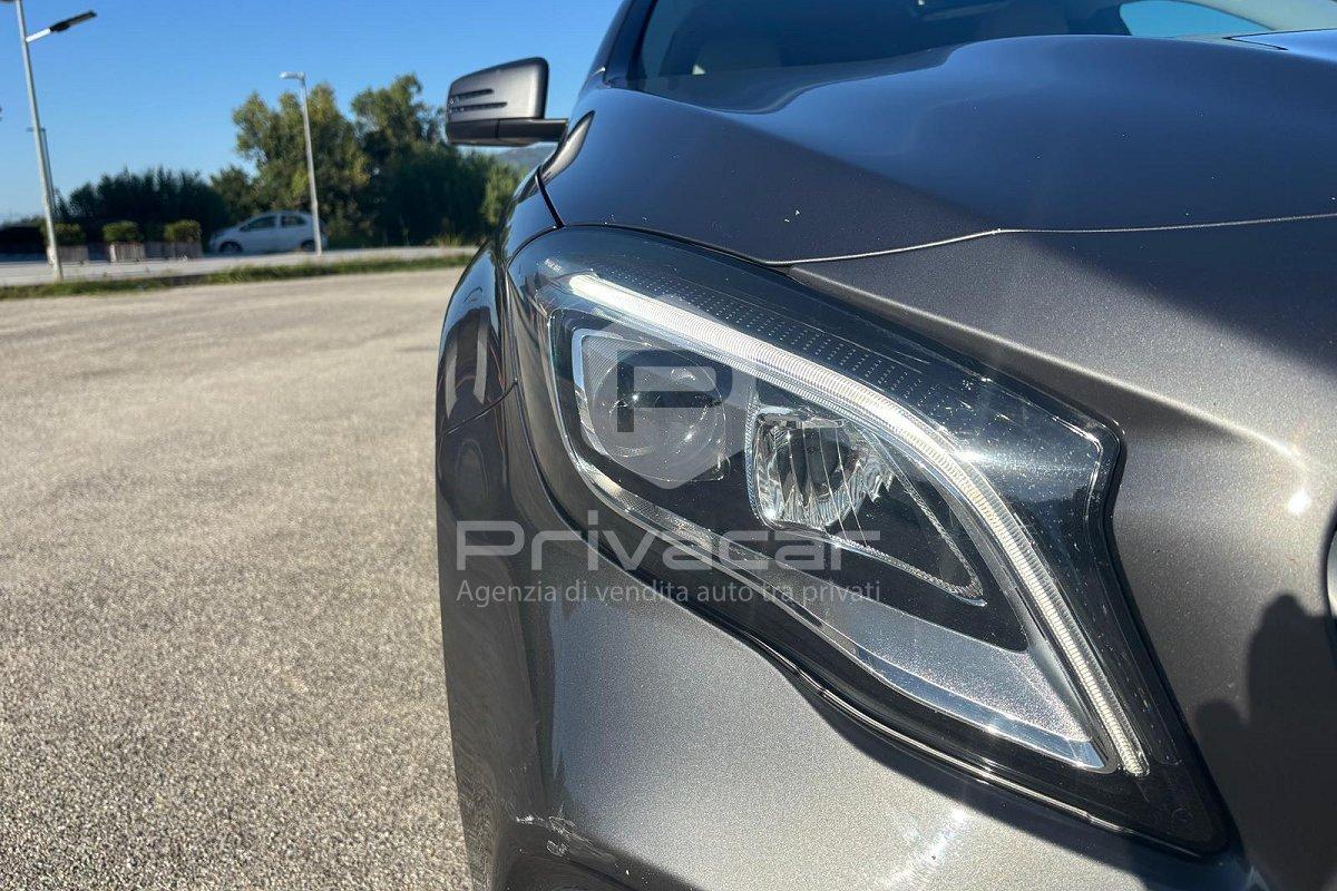 MERCEDES GLA 200 d Automatic Sport
