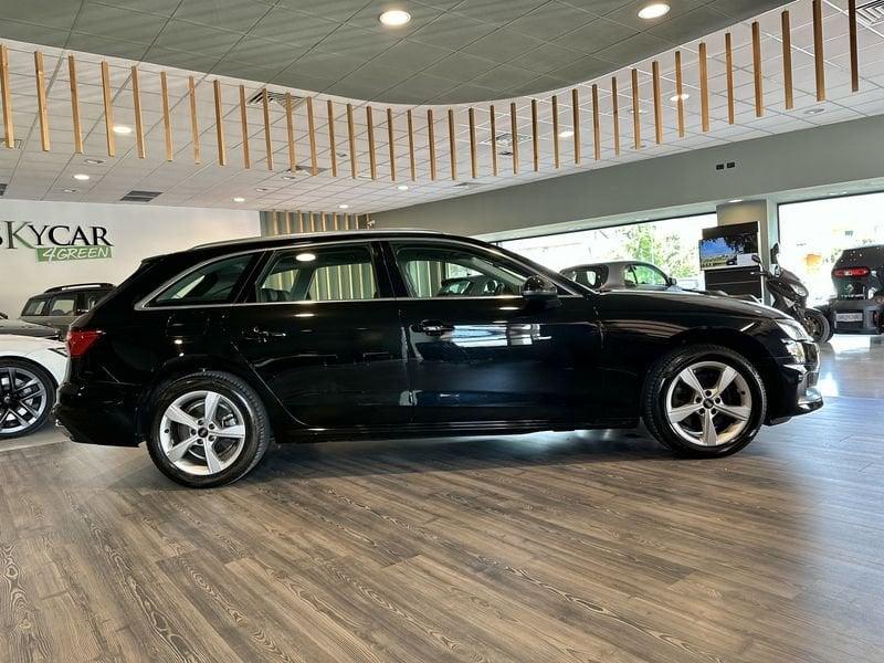 Audi A4 Avant 30 TDI/136 CV S tronic Business Advanced