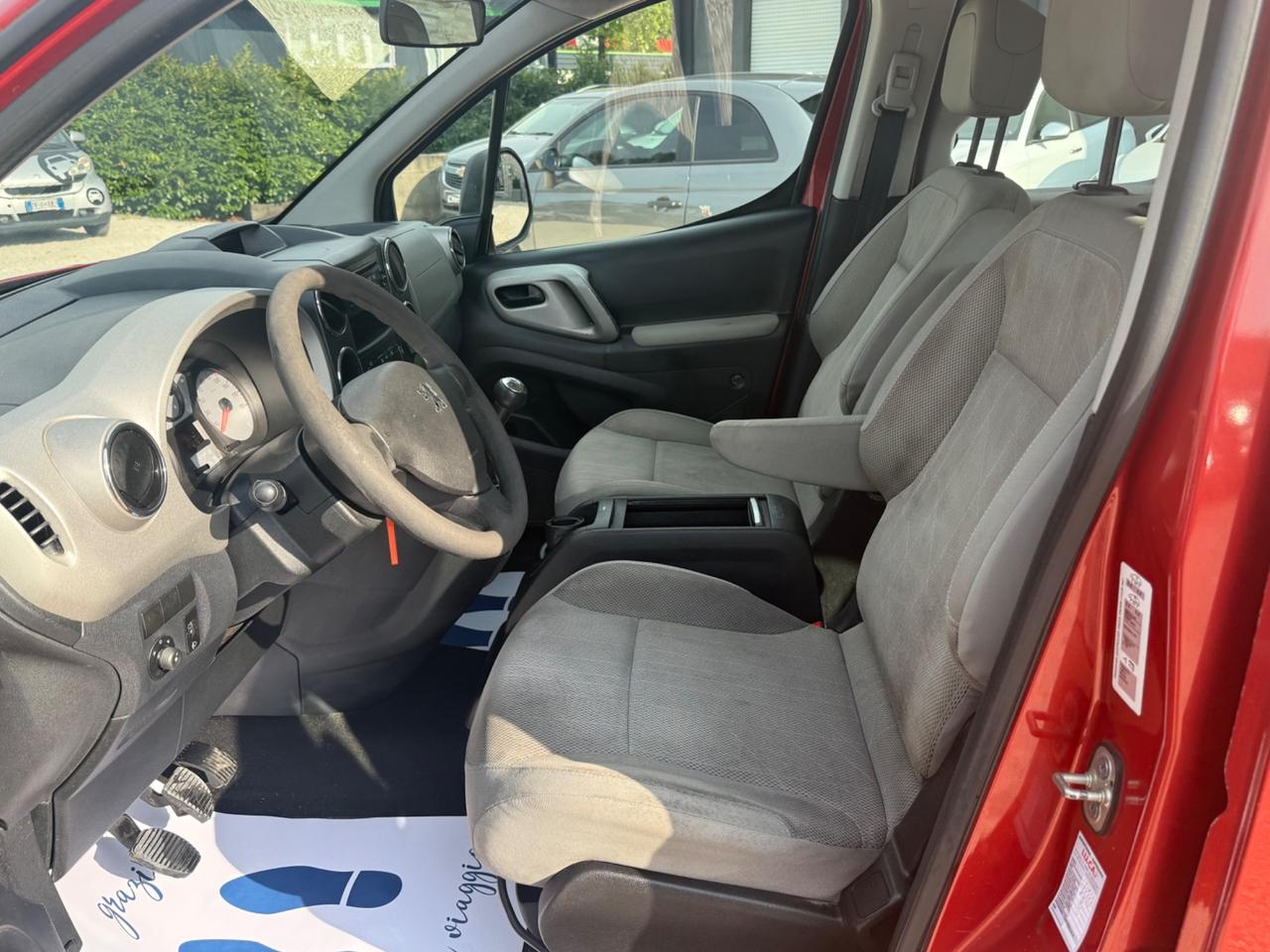 Peugeot Partner Tepee 1.6 HDi 92CV Outdoor
