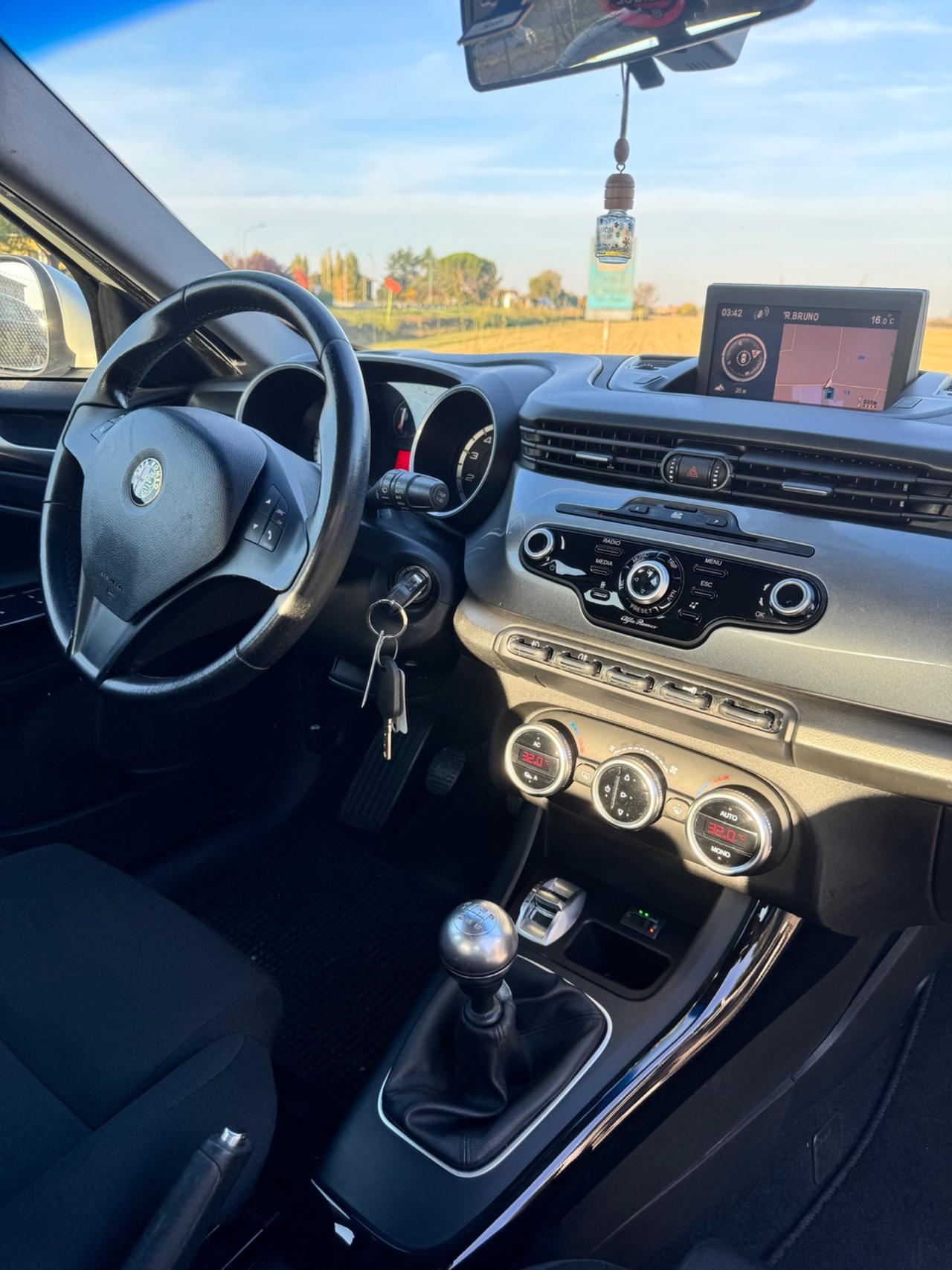 Alfa Romeo Giulietta 1.4 Turbo 120 CV GPL Distinctive