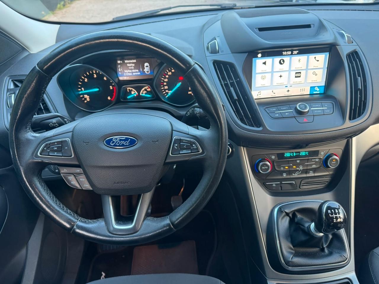 Ford Kuga 1.5 TDCI 120 CV S&S 2WD Titanium