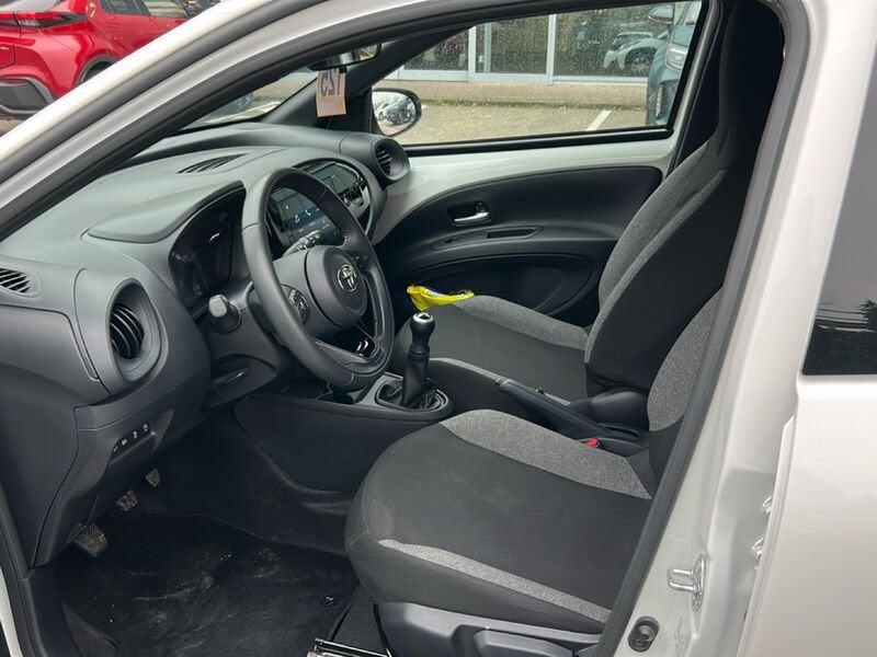Toyota Aygo X Aygo X 1.0 VVT-i 72 CV 5 porte Active