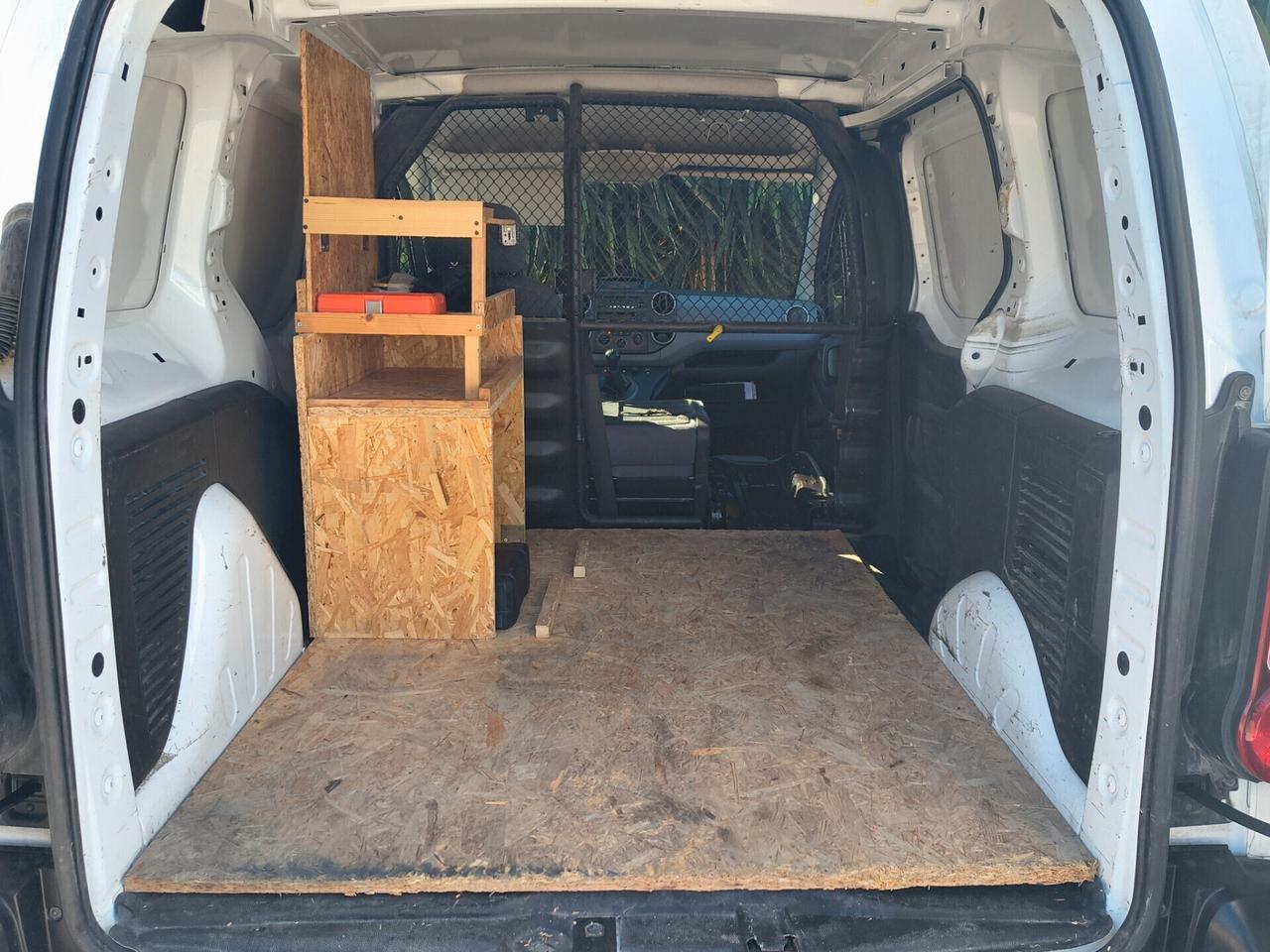 Citroen Berlingo BlueHDi 100 Van 3 posti Club