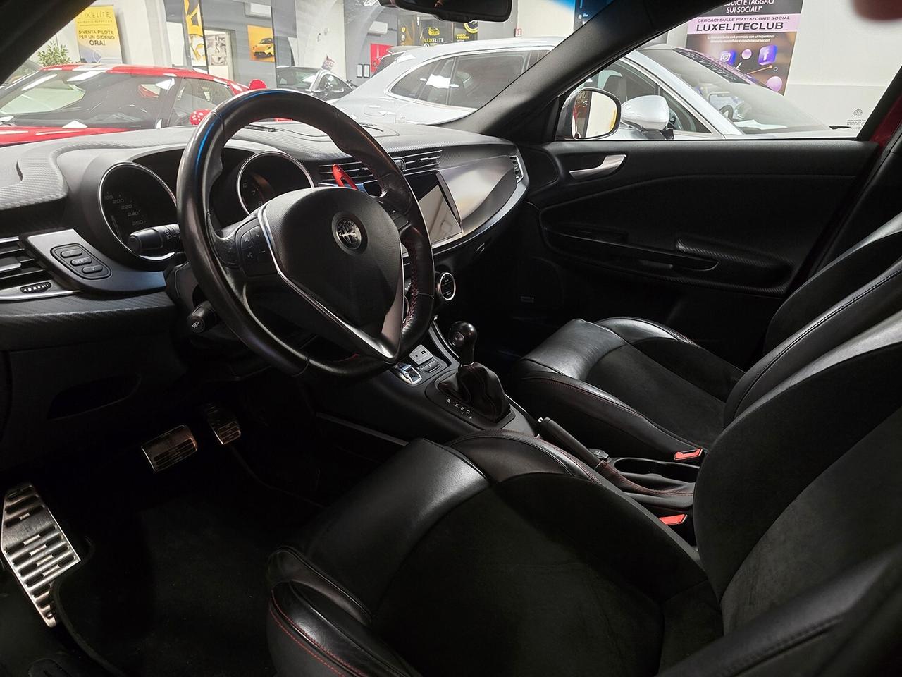 Alfa Romeo Giulietta III 1750 Turbo Veloce 240cv tct ROSSO ALFA_ SERVICE BOOK _ GARANZIA 12 MESI AUDIO BOSE