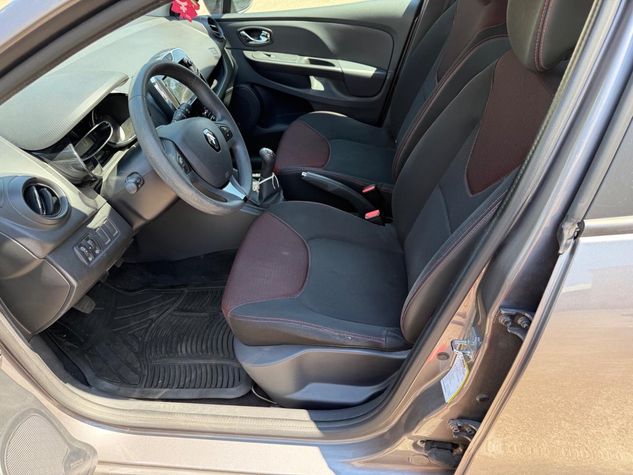 Renault Clio 1.5 dCi 8V 75CV 5 porte