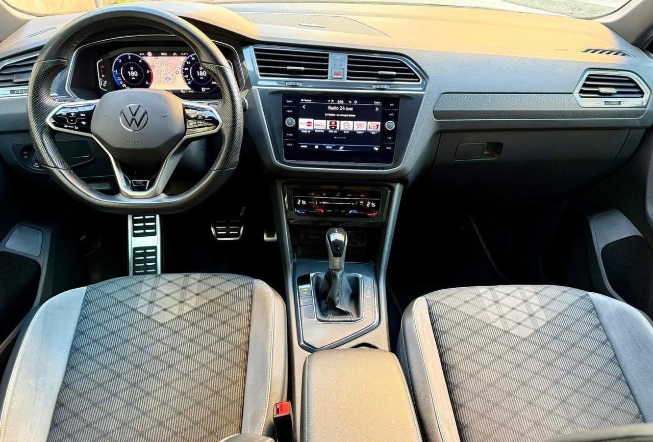 Volkswagen Tiguan 2.0 Tdi 150CV DOPPIO RLINE Dsg