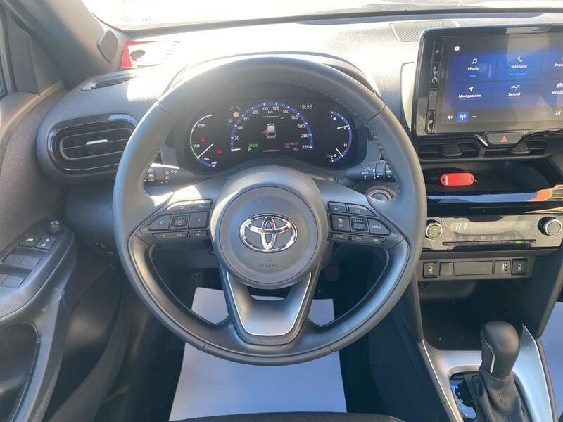 Toyota Yaris Cross 1.5 Hybrid 5p. E-CVT Trend KM0 Iva esposta