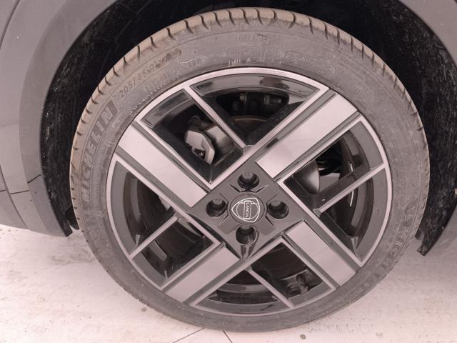LANCIA Ypsilon 51kWh LX 156cv