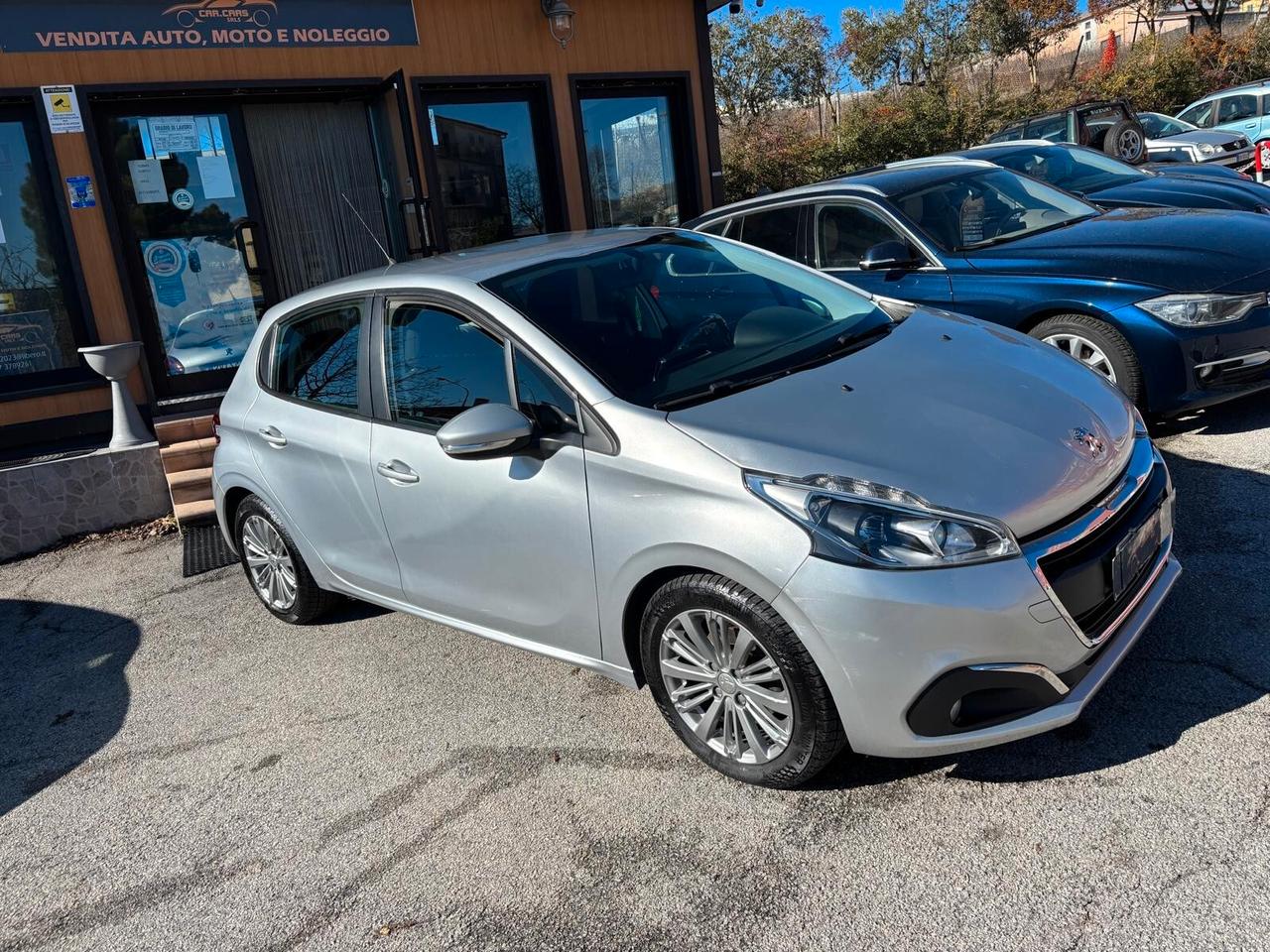 Peugeot 208 BlueHDi 75 5 porte Allure