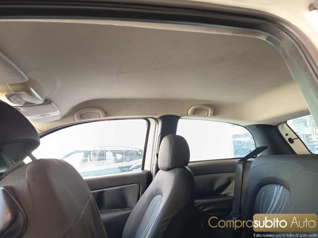 LANCIA Ypsilon 1.2 69 CV Diva