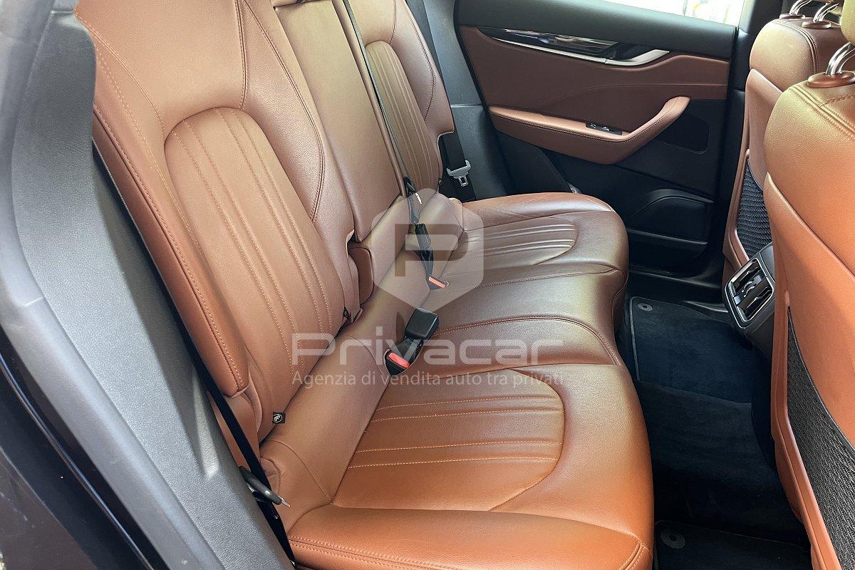 MASERATI Levante V6 Diesel 275 CV AWD