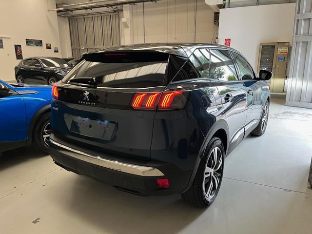 PEUGEOT 3008 PureTech Turbo 130 S&S Allure Pack