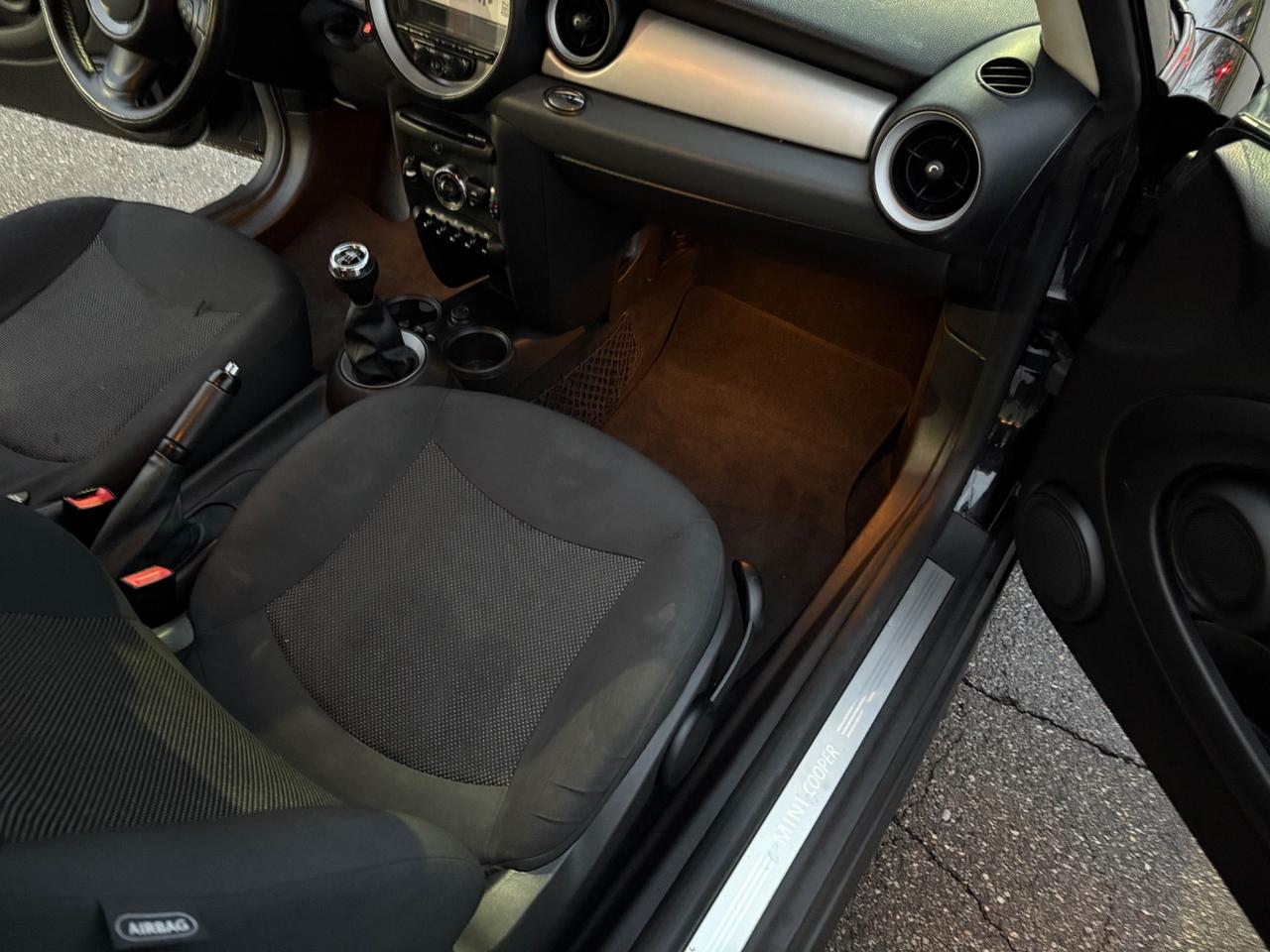 Mini Cooper Coupe 1.6 Coupé