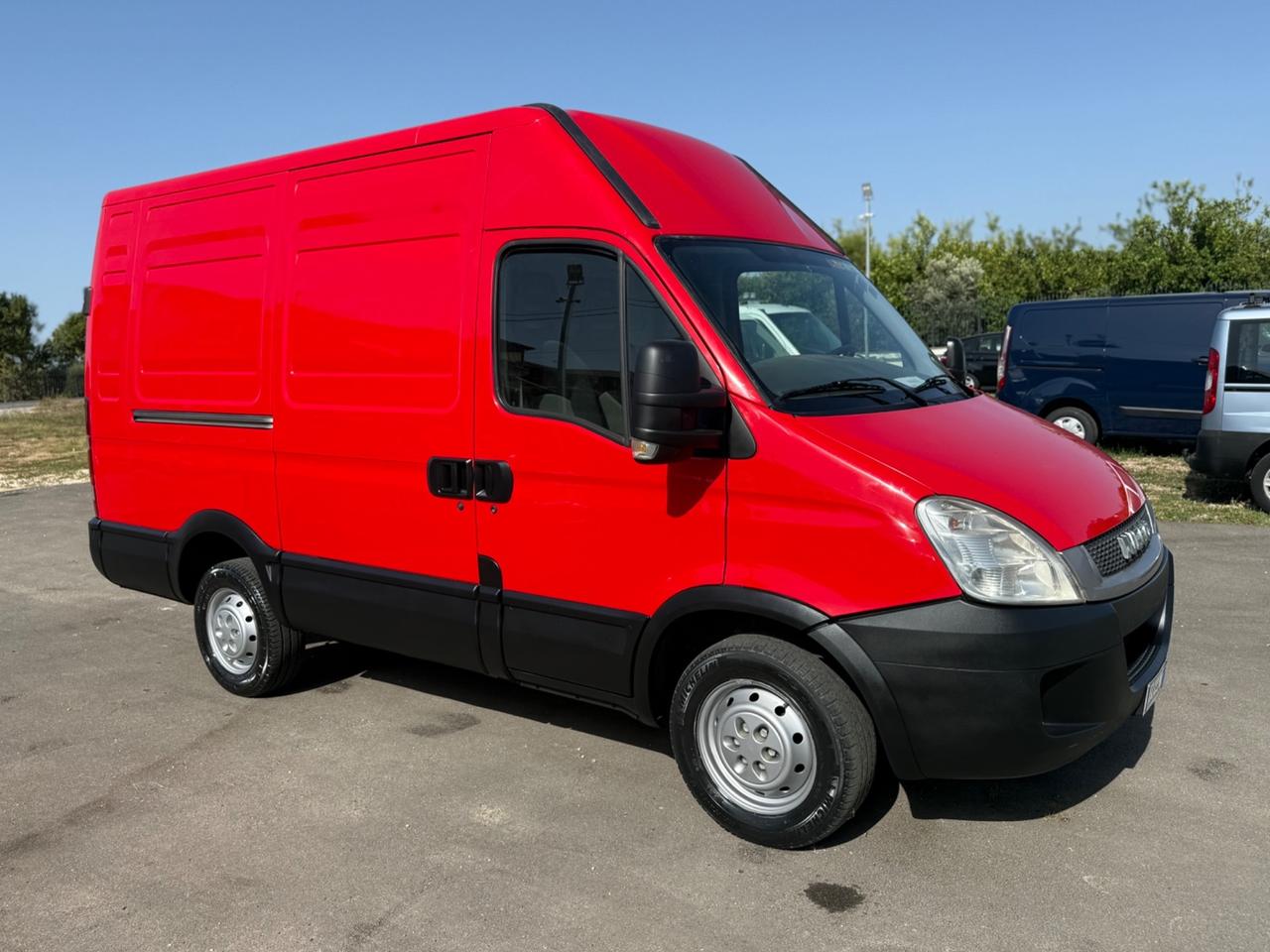 Iveco Daily 35S11 Furgone