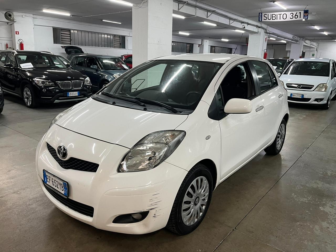 Toyota Yaris 1.3 5 porte