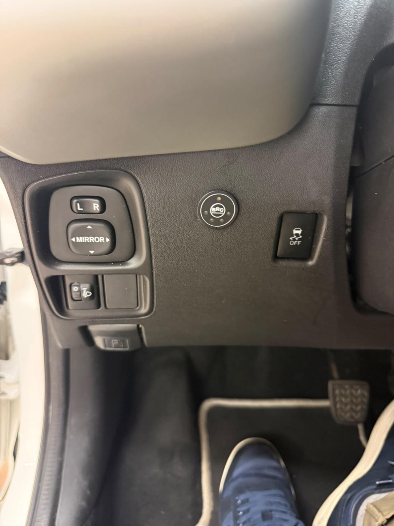 Toyota Aygo 1.0 GPL VVT-I 69 CV 5P X-WAVE MMT AUTOMATICA