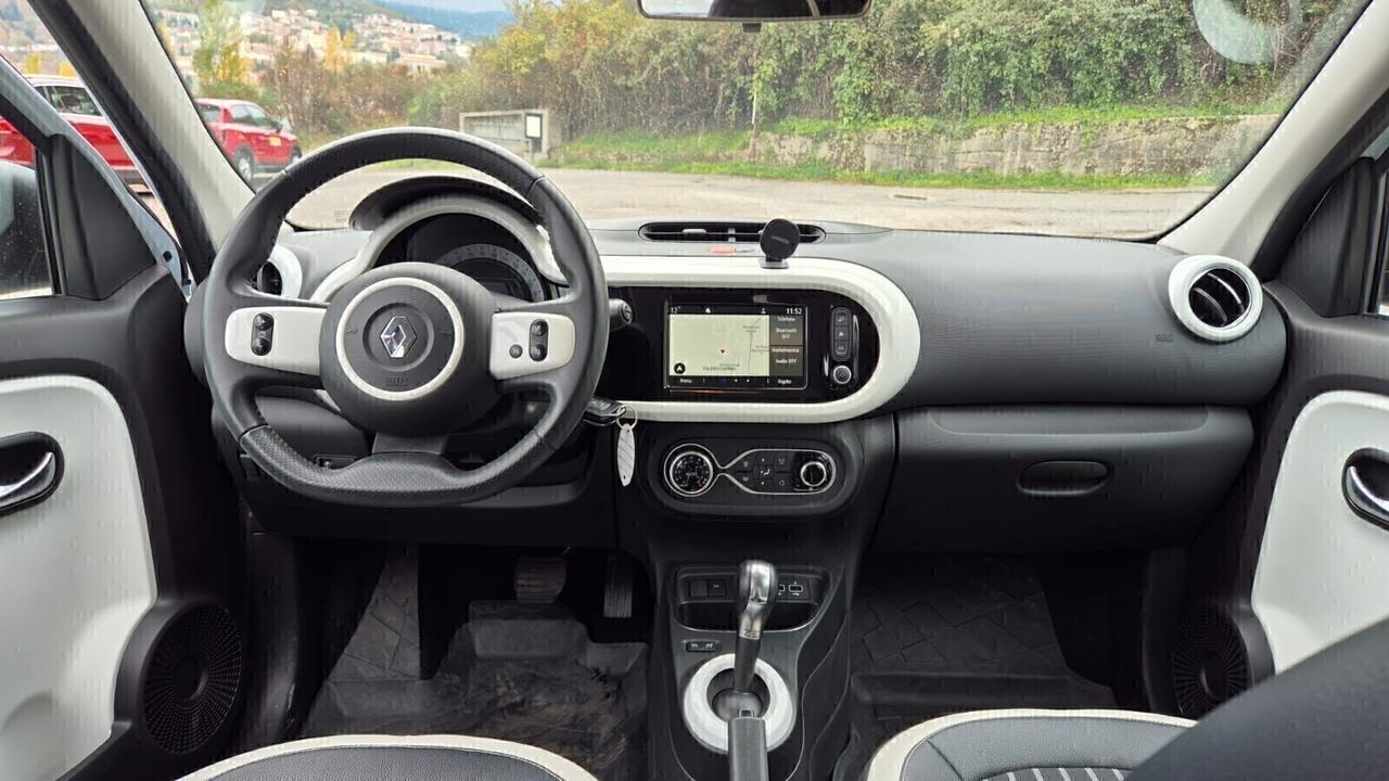 Renault Twingo Electric Intens-2021-KM18500-Full-Promo
